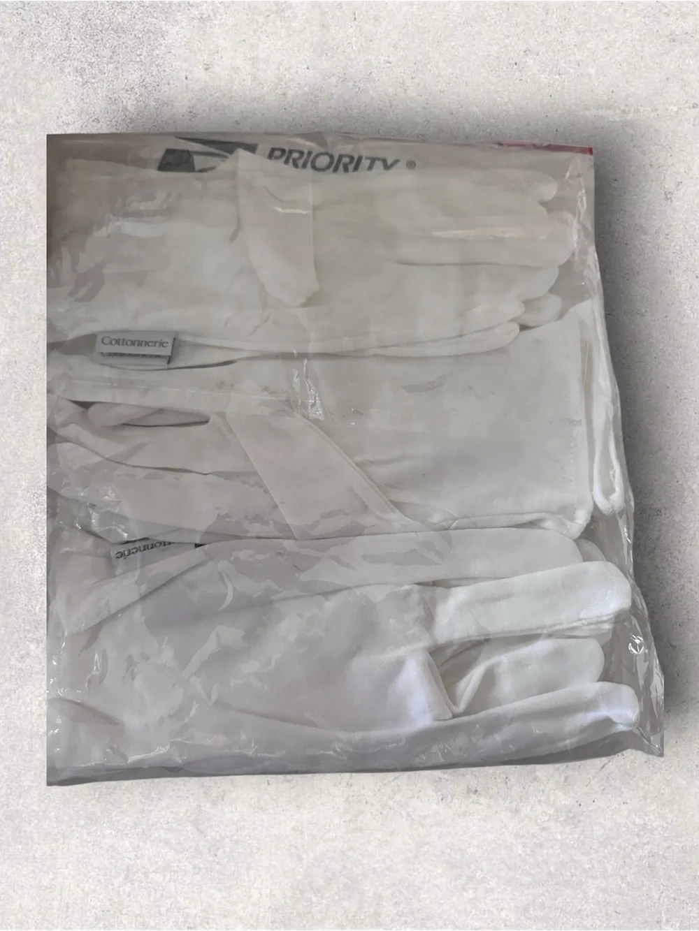 Cottonnerie Lot of three white glove never used still in package